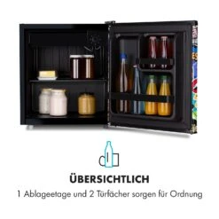 Cool Vibe 46+ Kühlschrank 46 Liter 1 Boden Stickerbomb-Style -Outdoor Grills Store 10035253 de 0006 logo