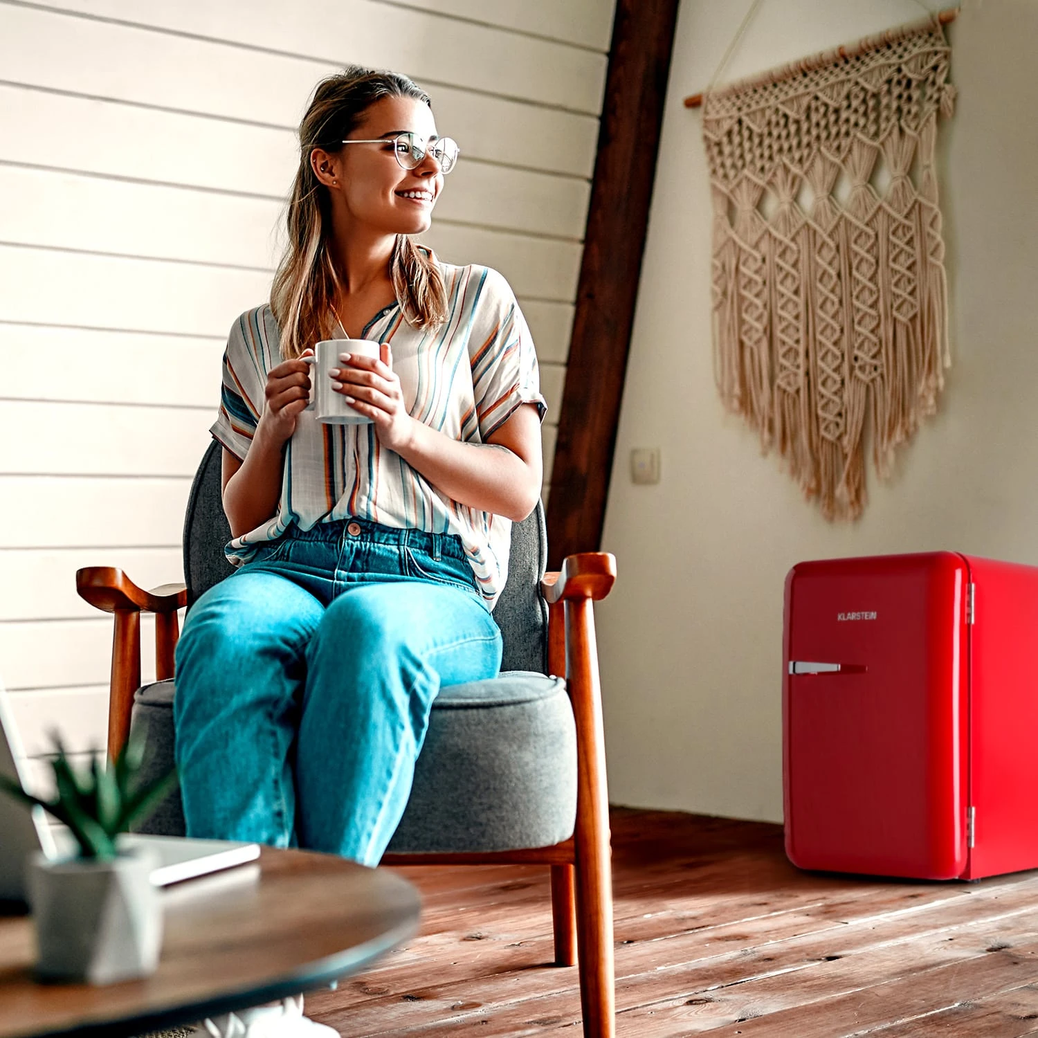 Audrey Retro-Kühlschrank 70 Liter 3 Regale 2 Türfächer Innenbeleuchtung 2 Audrey Retro-Kühlschrank 70 Liter 3 Regale 2 Türfächer Innenbeleuchtung – Bild 2